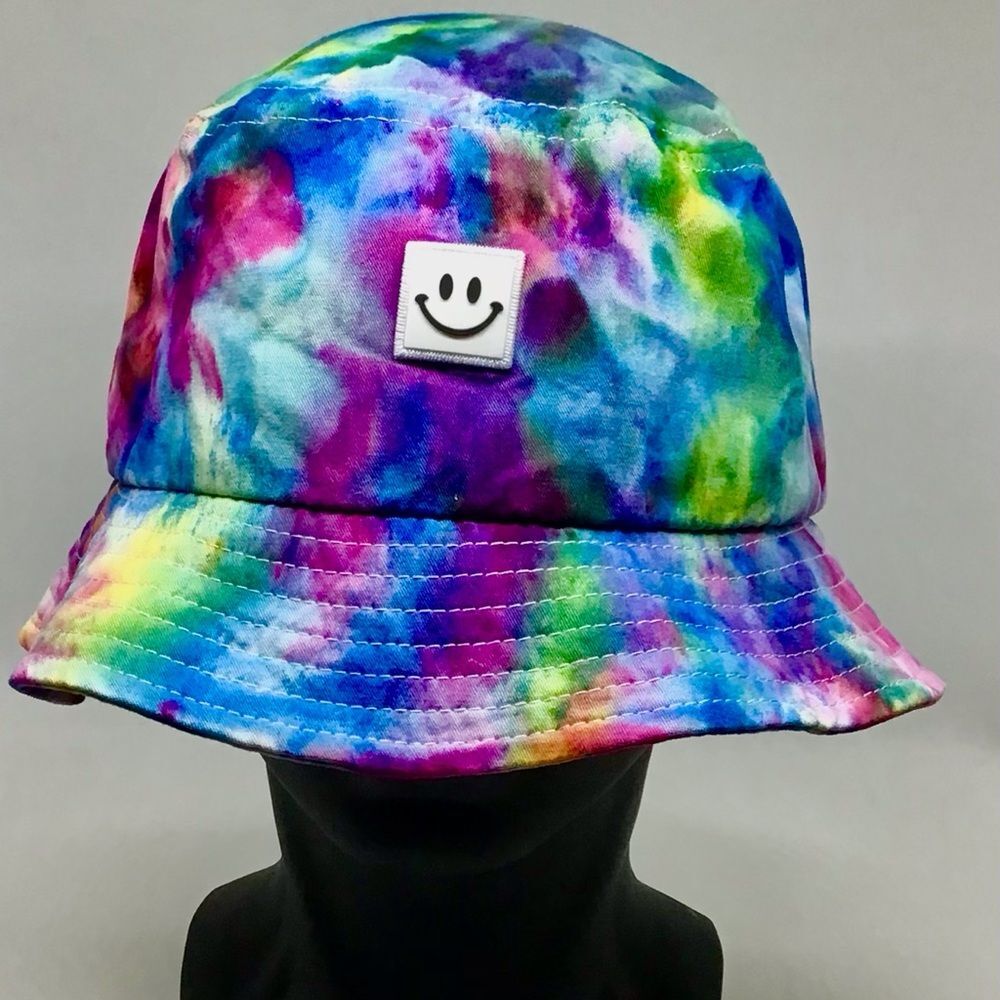 Smiley Tye Dye Bucket Hat